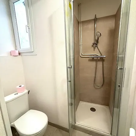 Elégant Au Coeur De *